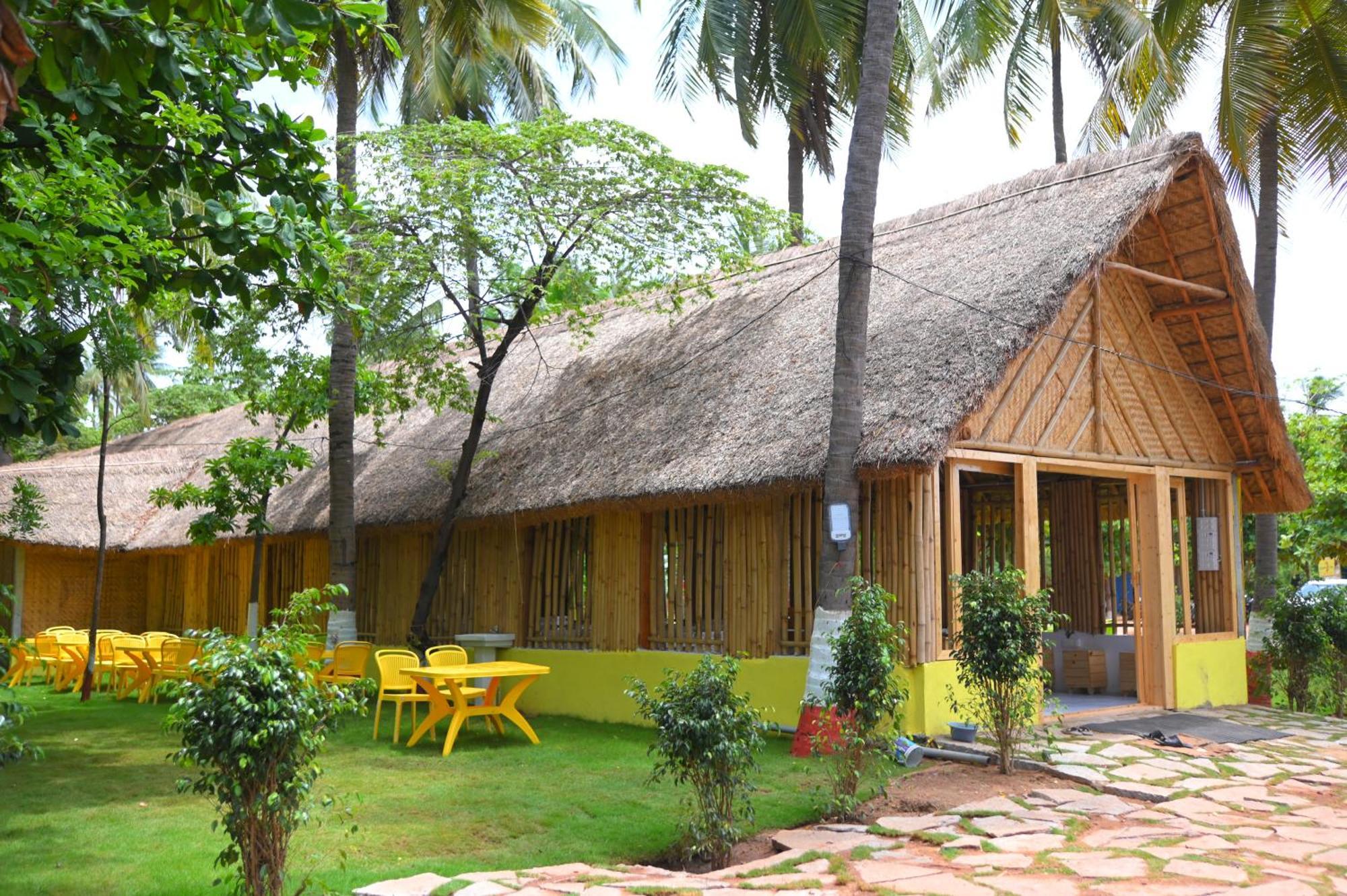 Tamarind Tree Way Side Amenities Hotell Hospet Eksteriør bilde